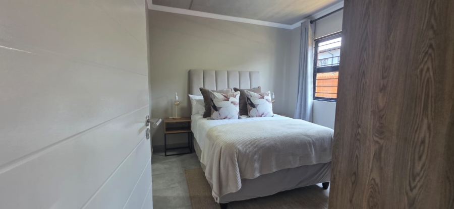 2 Bedroom Property for Sale in Sinoville Gauteng