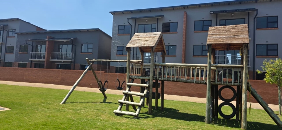 To Let 2 Bedroom Property for Rent in Sinoville Gauteng