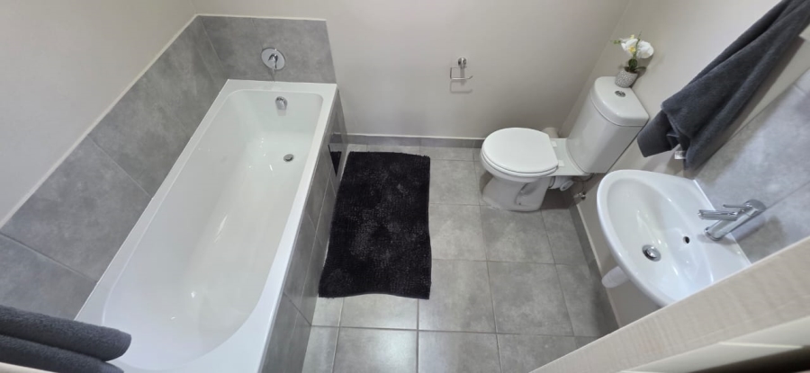 To Let 2 Bedroom Property for Rent in Sinoville Gauteng