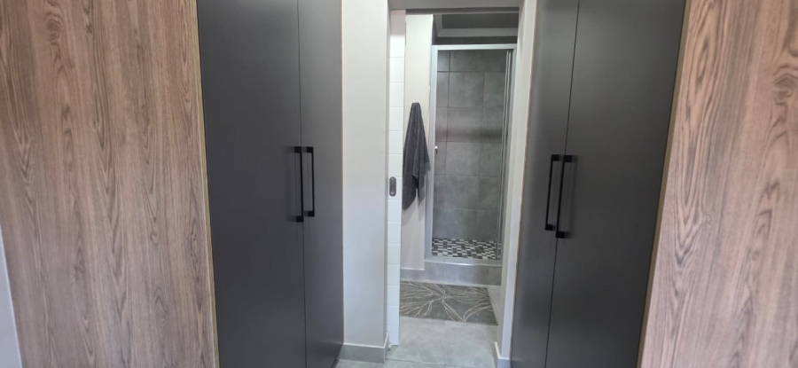 To Let 2 Bedroom Property for Rent in Sinoville Gauteng