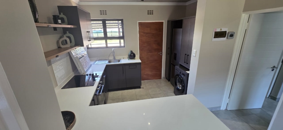 2 Bedroom Property for Sale in Sinoville Gauteng
