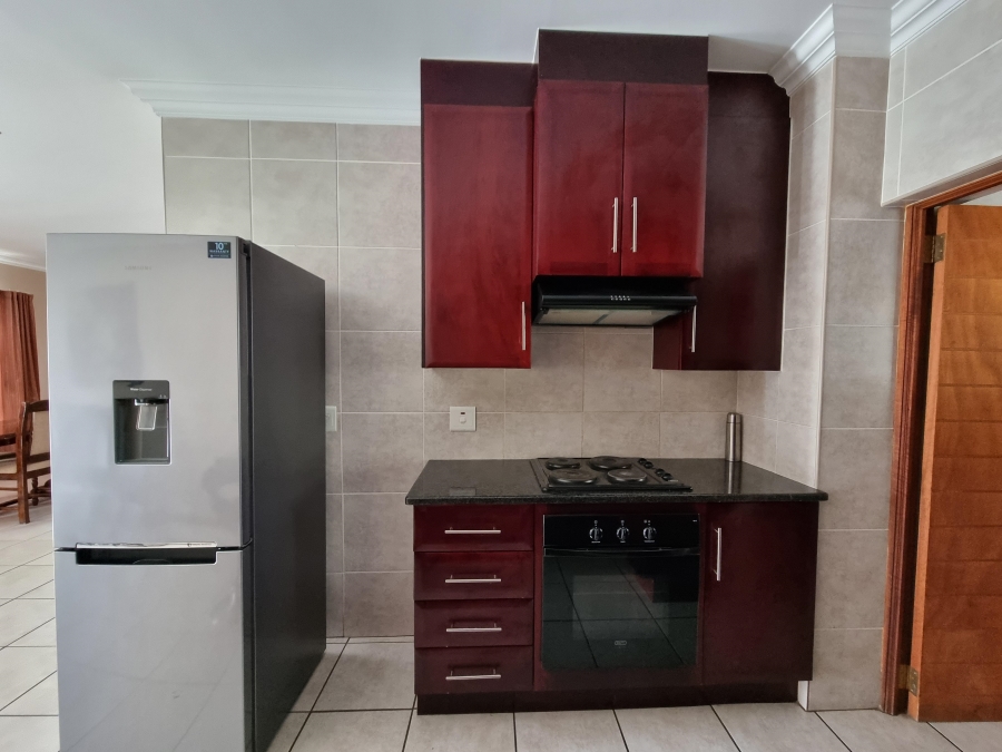 To Let 3 Bedroom Property for Rent in Thatchfield Hills Gauteng