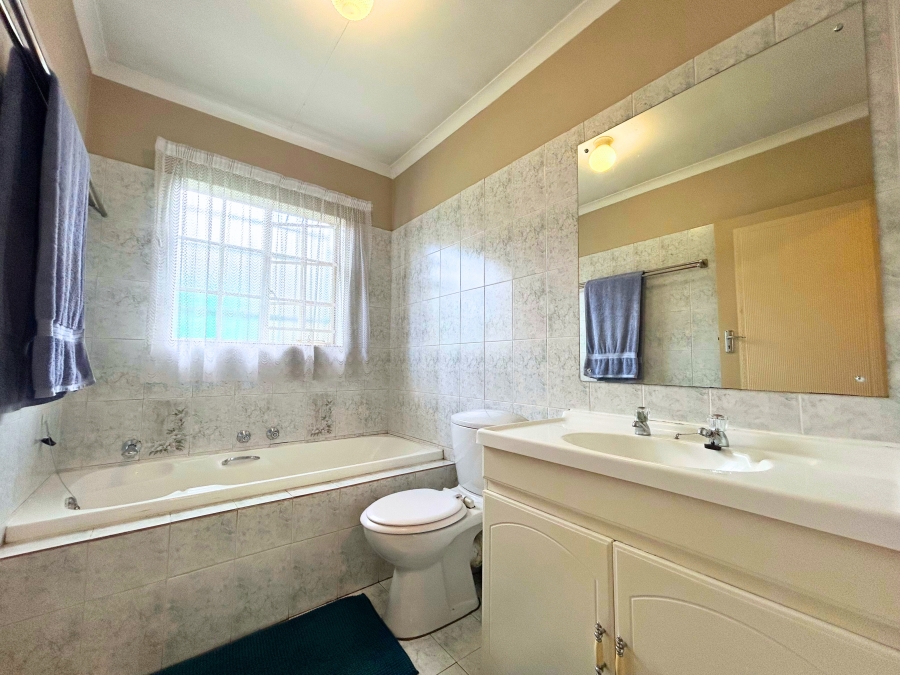 3 Bedroom Property for Sale in Doornpoort Gauteng