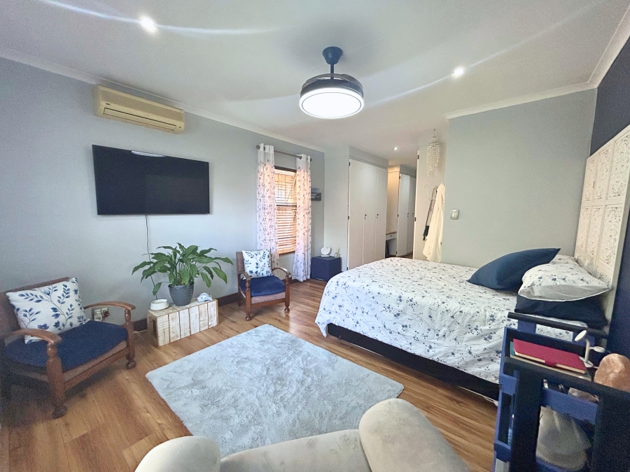 4 Bedroom Property for Sale in Eldoraigne Gauteng