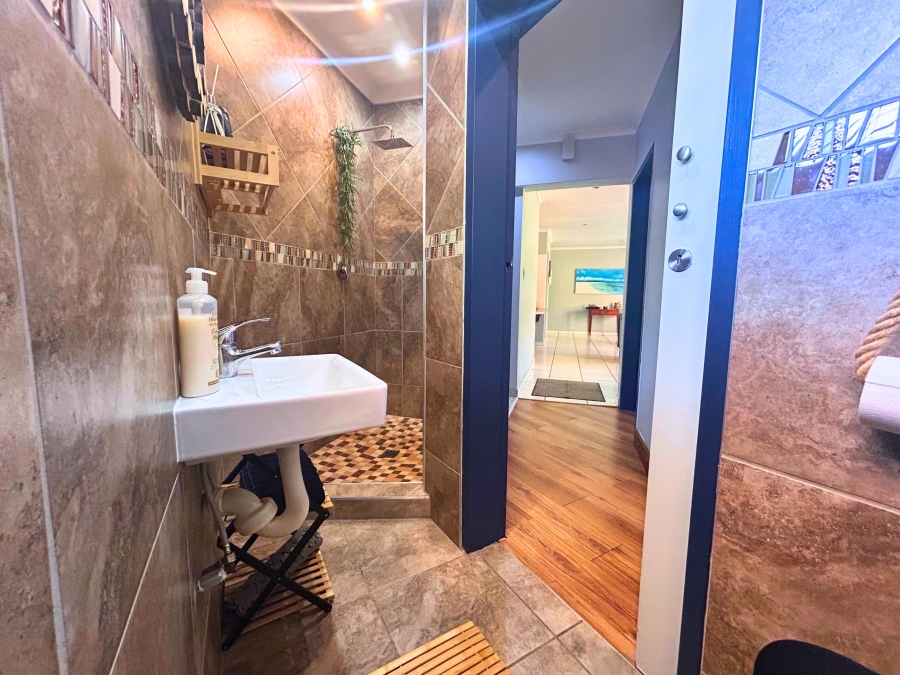 4 Bedroom Property for Sale in Eldoraigne Gauteng