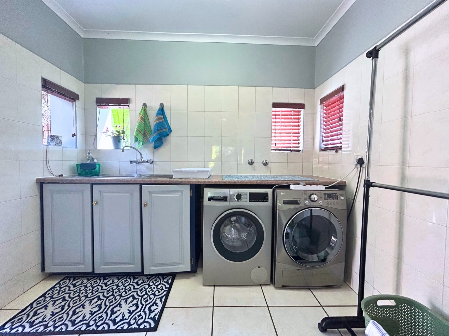 4 Bedroom Property for Sale in Eldoraigne Gauteng