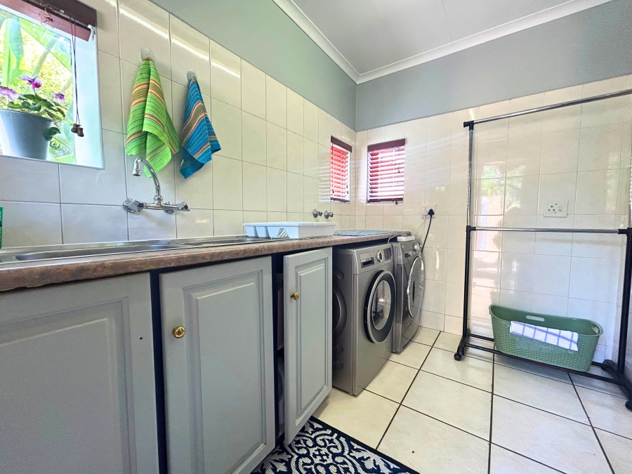 4 Bedroom Property for Sale in Eldoraigne Gauteng