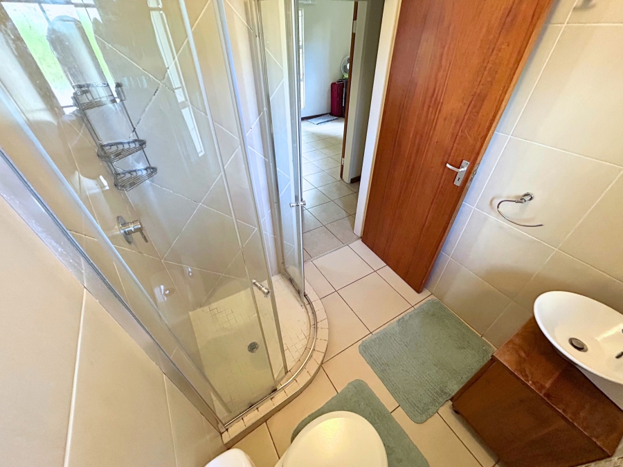 3 Bedroom Property for Sale in Die Hoewes Gauteng