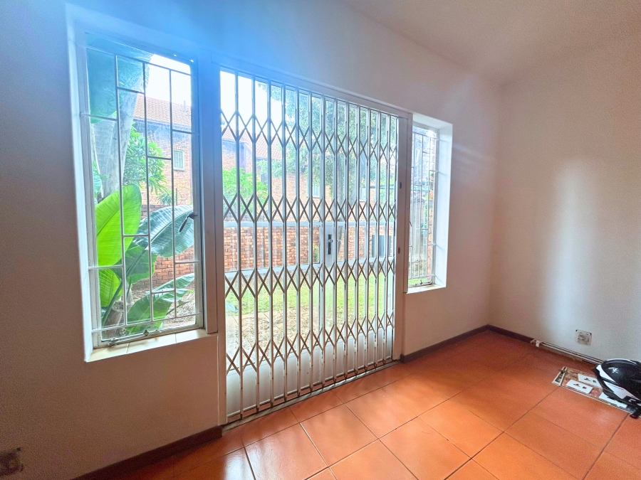 2 Bedroom Property for Sale in Zwartkop Gauteng