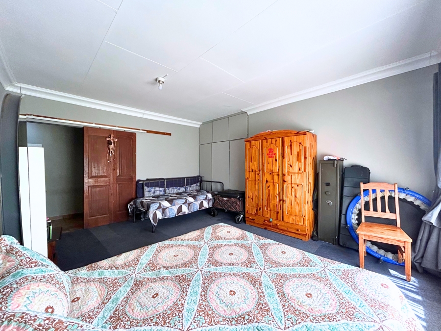 3 Bedroom Property for Sale in Kameeldrift East Gauteng