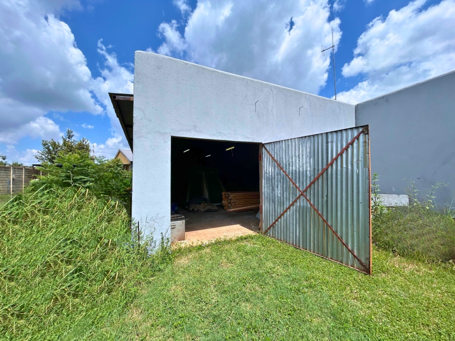 3 Bedroom Property for Sale in Kameeldrift East Gauteng