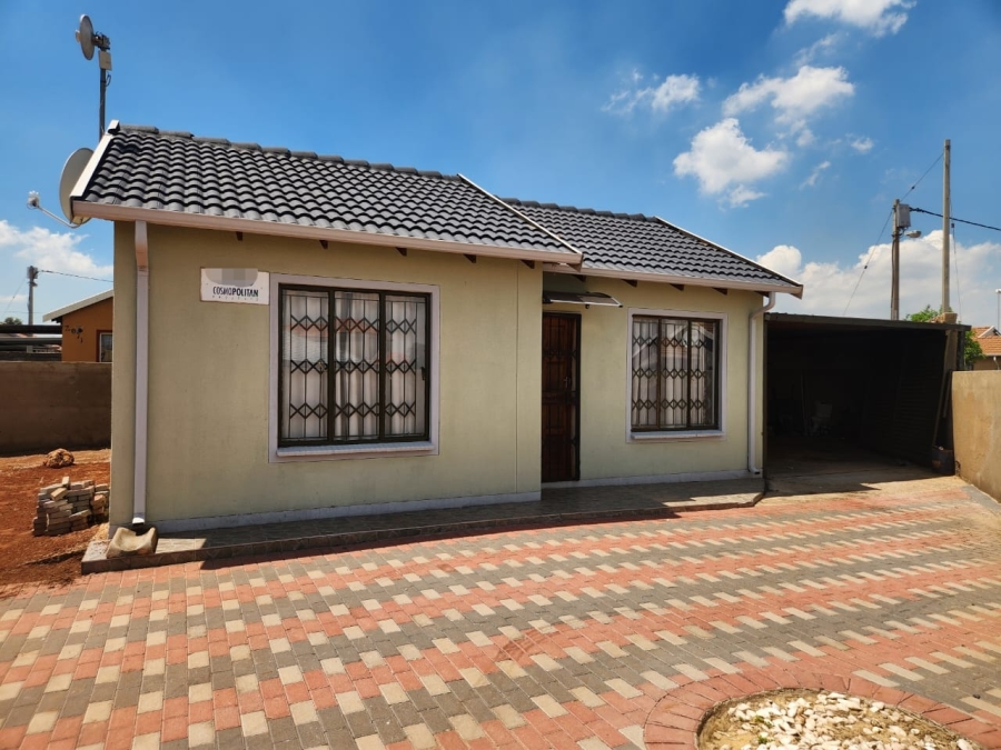 To Let 2 Bedroom Property for Rent in Mapleton Gauteng