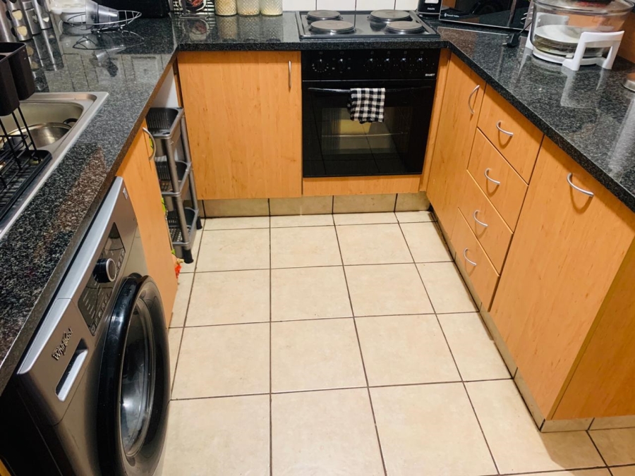 2 Bedroom Property for Sale in Hatfield Gauteng