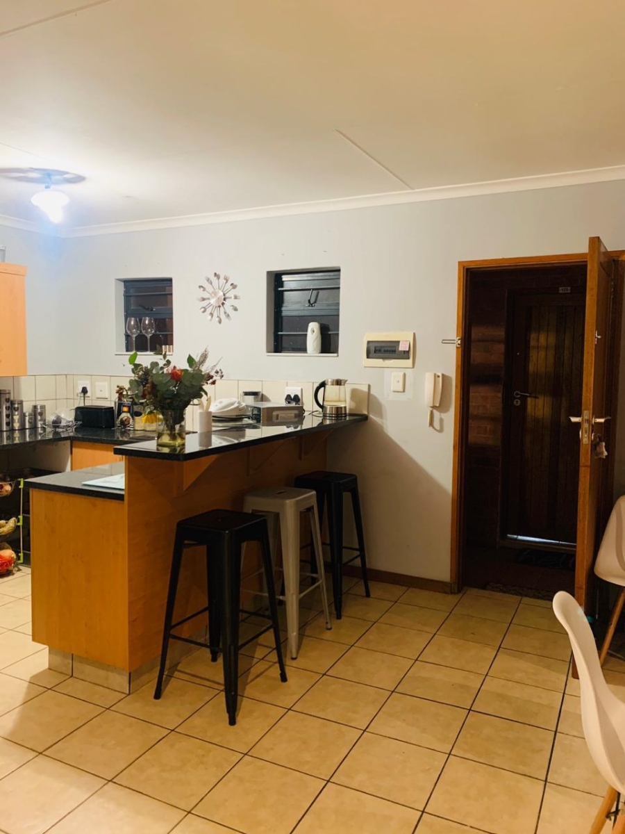 2 Bedroom Property for Sale in Hatfield Gauteng