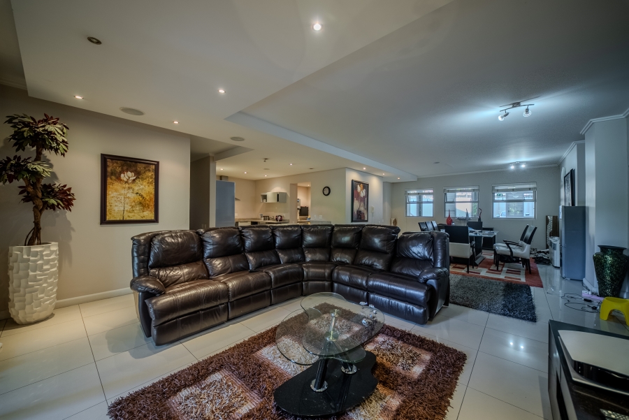3 Bedroom Property for Sale in Brooklyn Gauteng