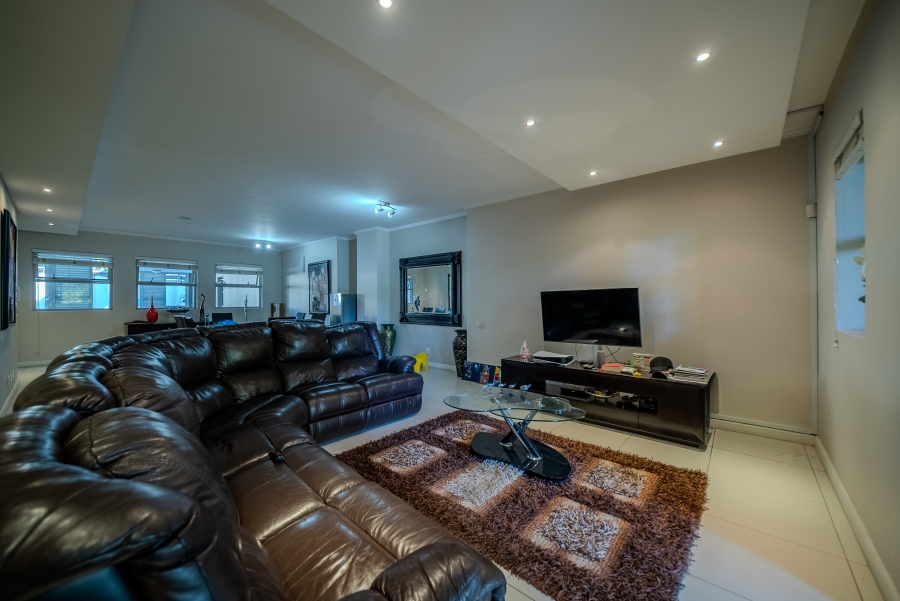 3 Bedroom Property for Sale in Brooklyn Gauteng