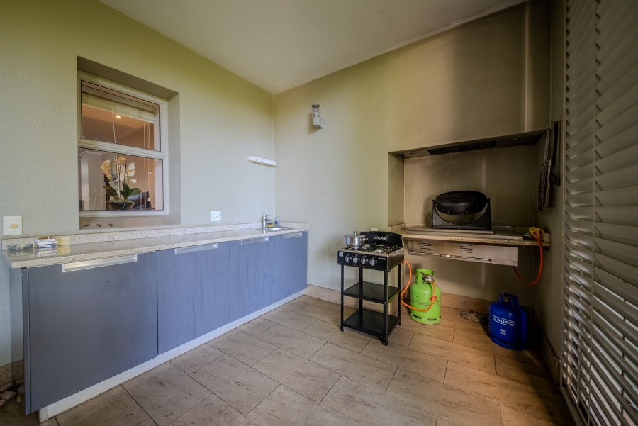 3 Bedroom Property for Sale in Brooklyn Gauteng