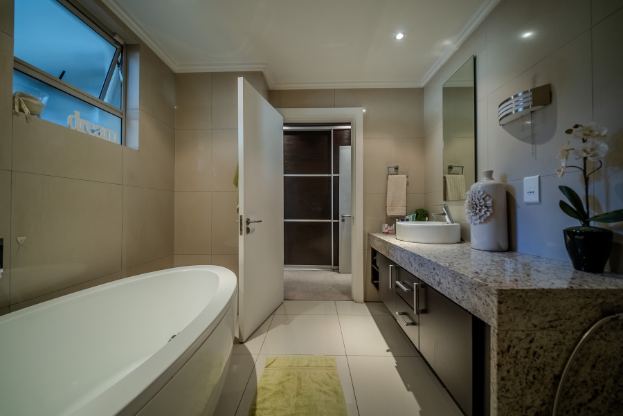 3 Bedroom Property for Sale in Brooklyn Gauteng