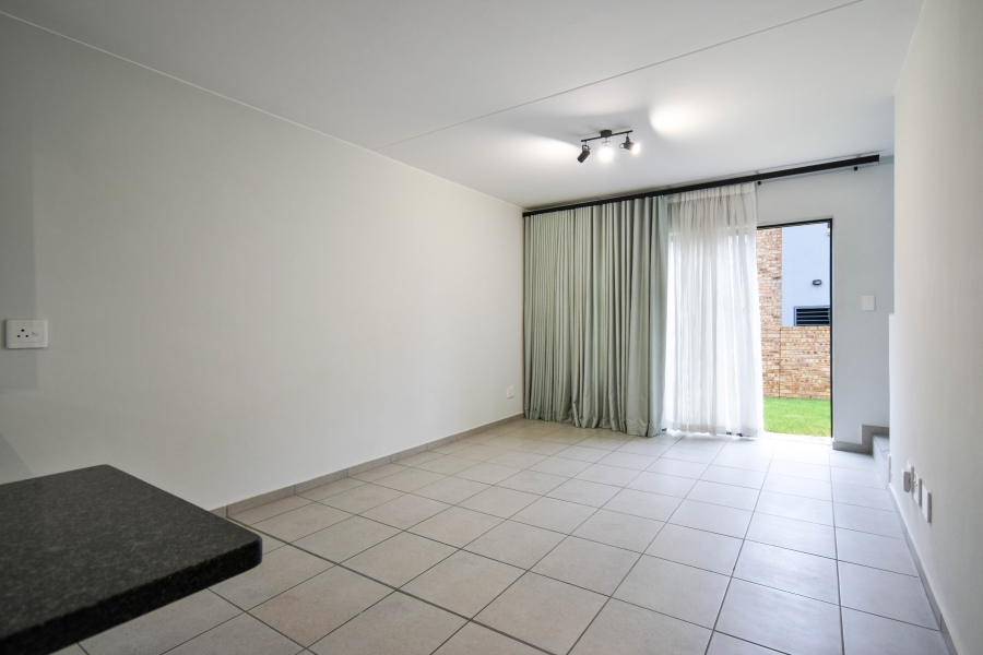 2 Bedroom Property for Sale in Theresa Park Gauteng