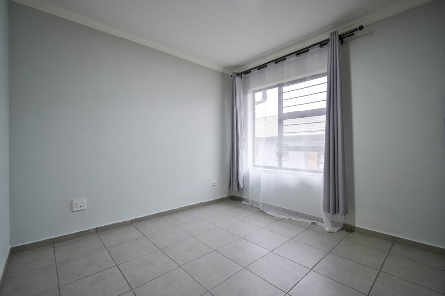 2 Bedroom Property for Sale in Theresa Park Gauteng