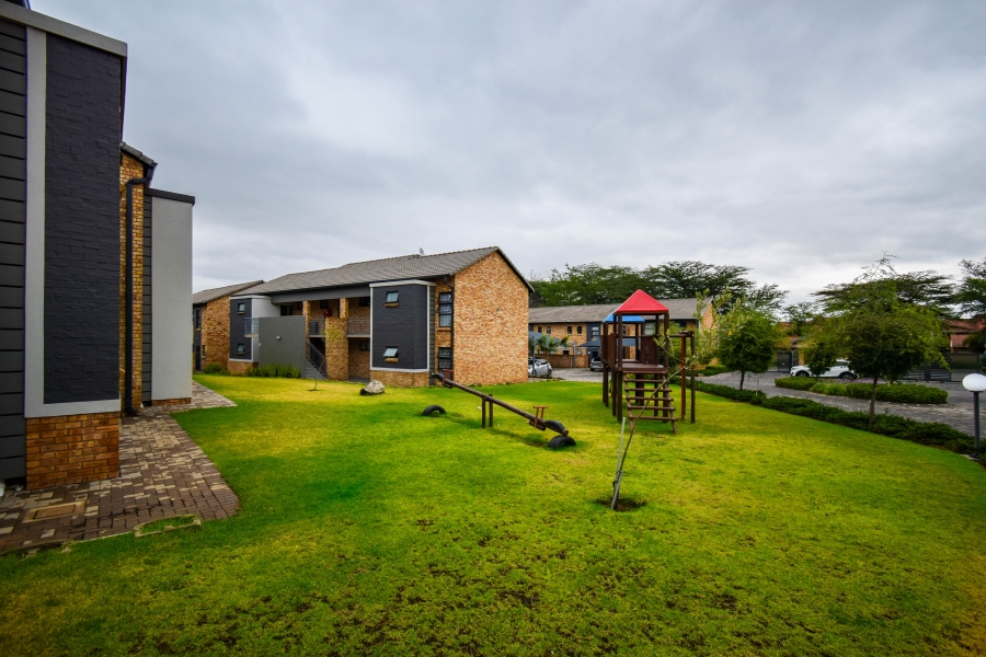 2 Bedroom Property for Sale in Theresa Park Gauteng