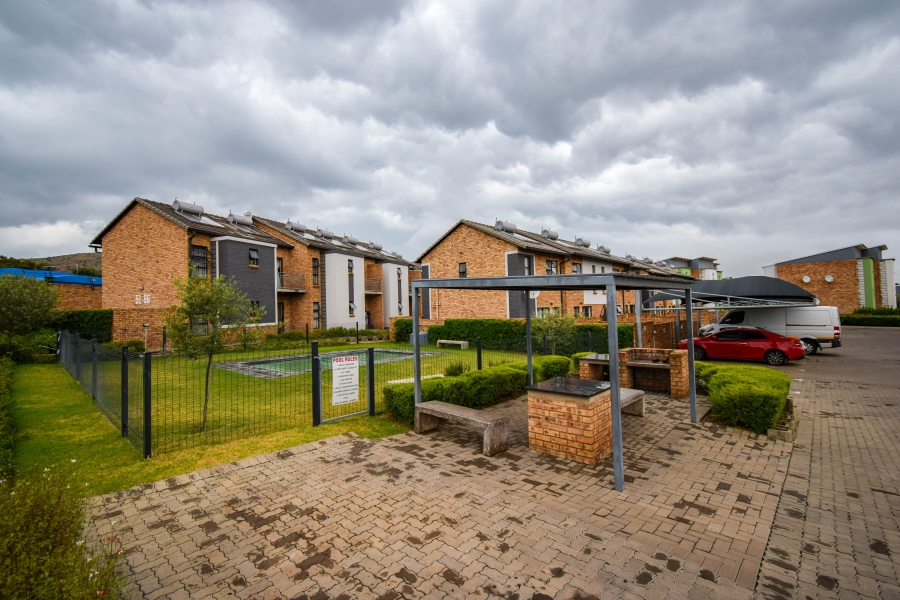 2 Bedroom Property for Sale in Theresa Park Gauteng