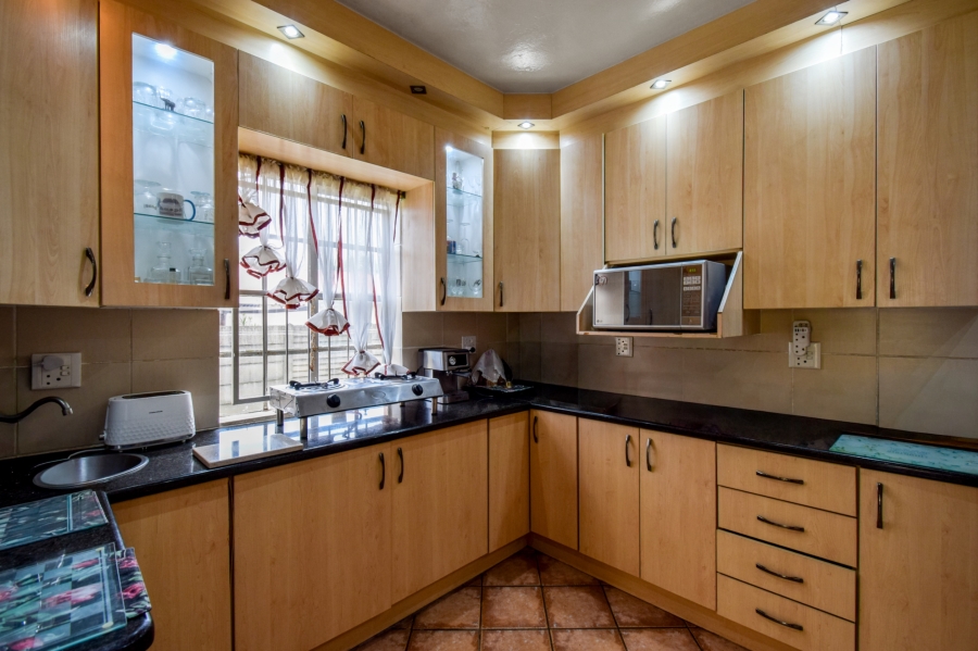 3 Bedroom Property for Sale in Parktown Estate Gauteng