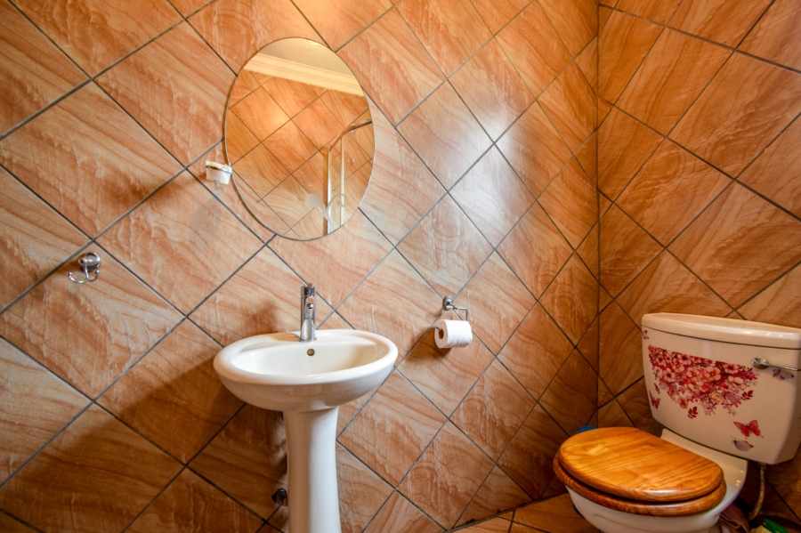 3 Bedroom Property for Sale in Parktown Estate Gauteng