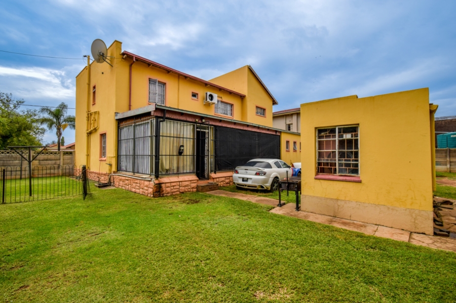 3 Bedroom Property for Sale in Parktown Estate Gauteng