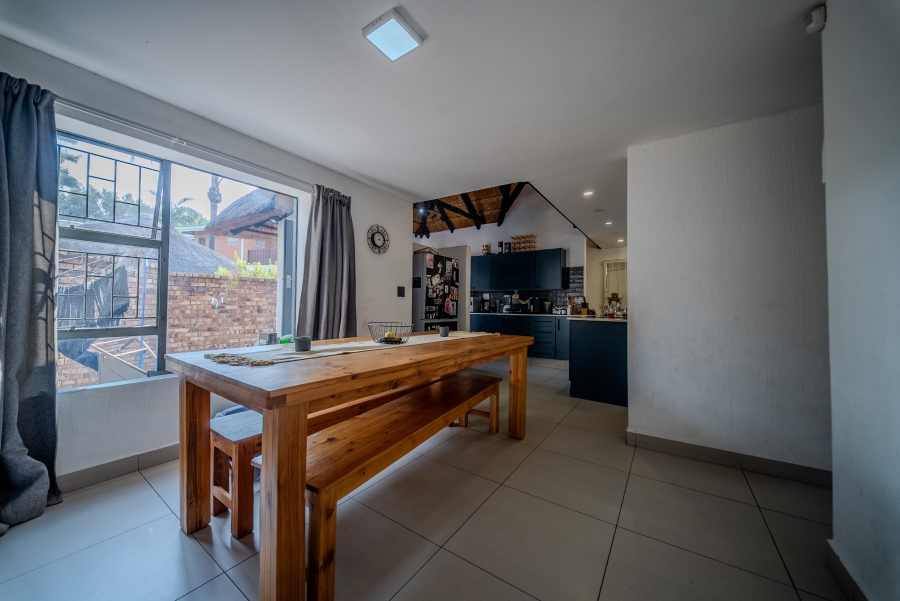 3 Bedroom Property for Sale in Faerie Glen Gauteng