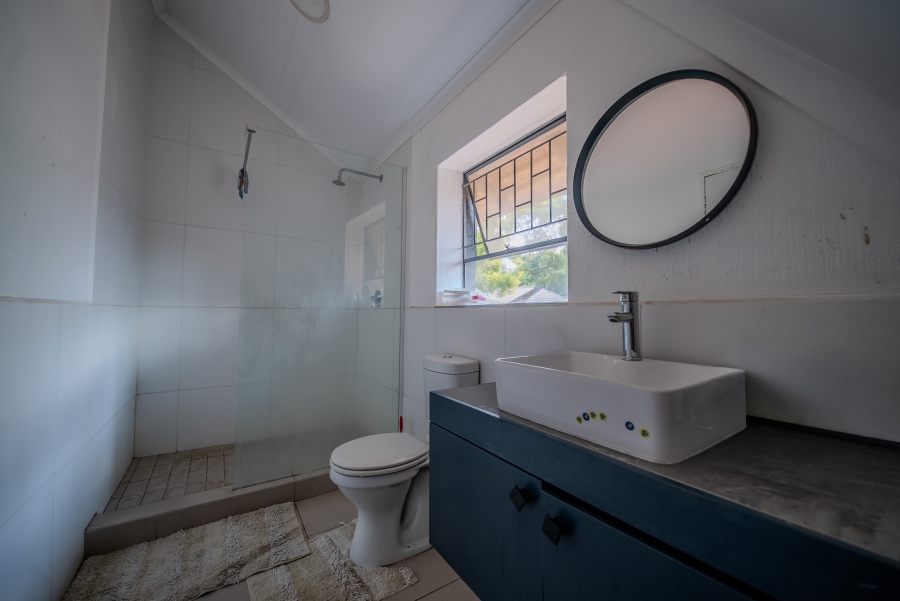 3 Bedroom Property for Sale in Faerie Glen Gauteng