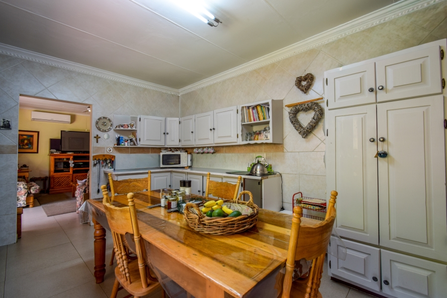 4 Bedroom Property for Sale in Magalieskruin Gauteng