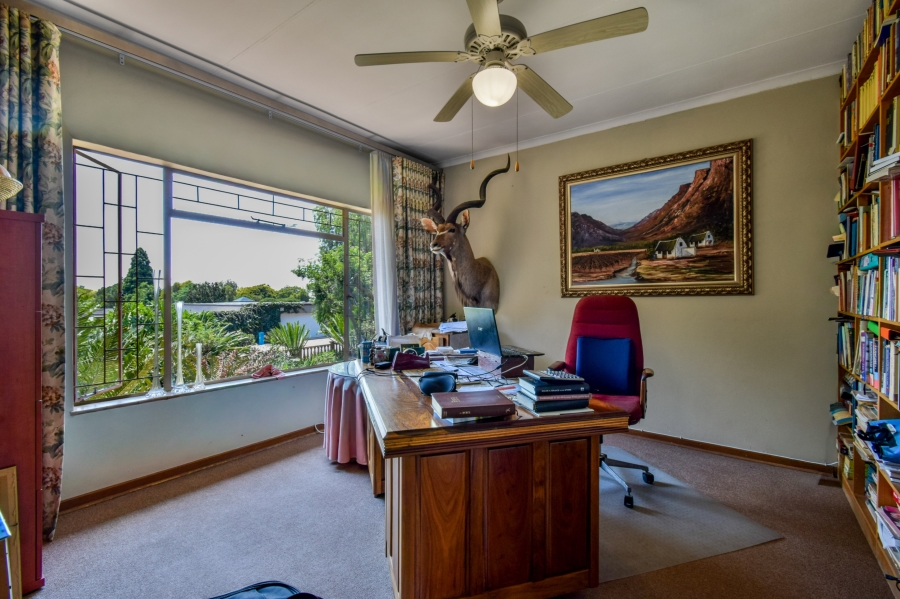 4 Bedroom Property for Sale in Magalieskruin Gauteng