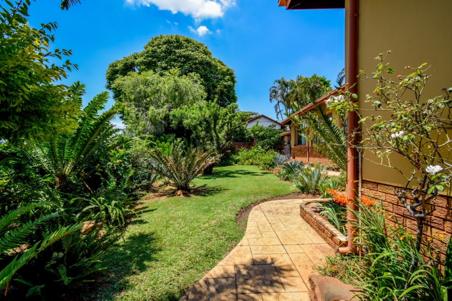 4 Bedroom Property for Sale in Magalieskruin Gauteng