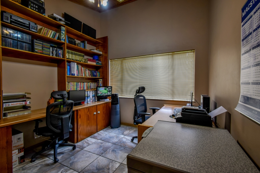 4 Bedroom Property for Sale in Wonderboom Gauteng