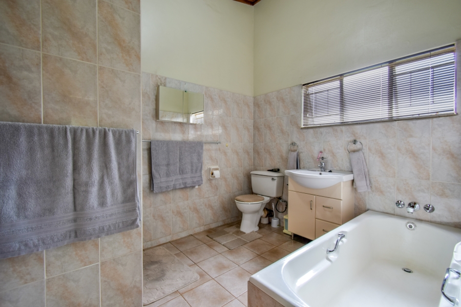 4 Bedroom Property for Sale in Wonderboom Gauteng