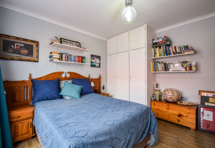 4 Bedroom Property for Sale in Garsfontein Gauteng