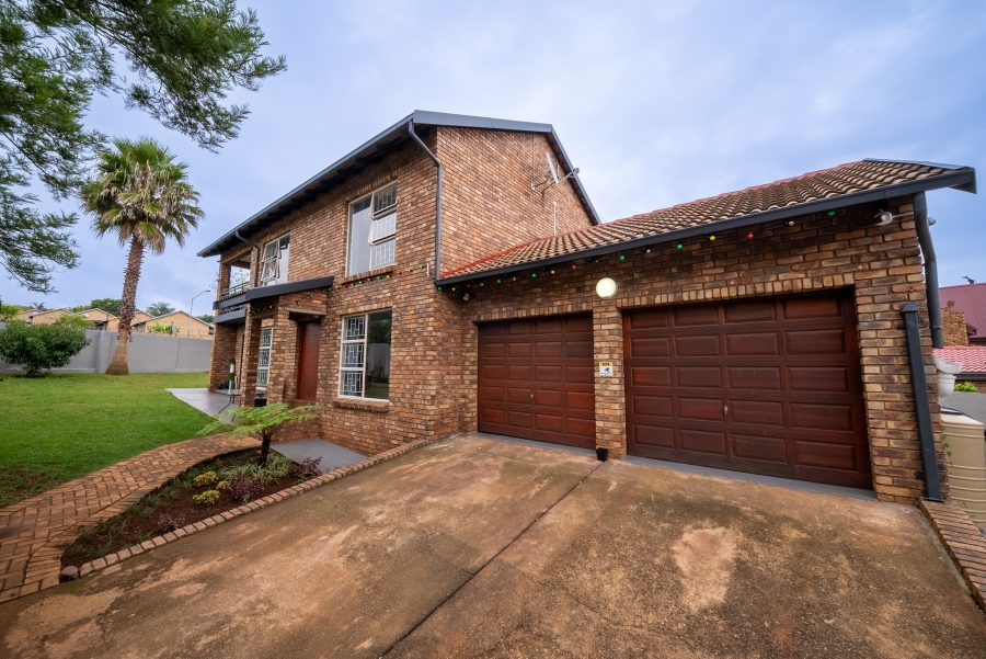 To Let 4 Bedroom Property for Rent in Moreleta Park Gauteng