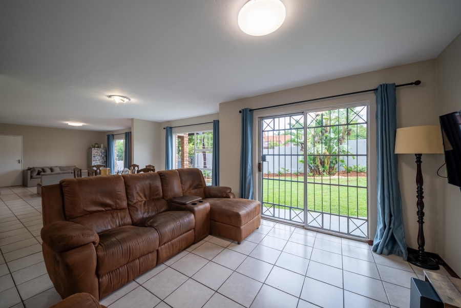 To Let 4 Bedroom Property for Rent in Moreleta Park Gauteng