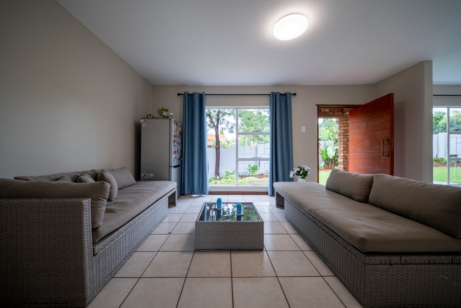 To Let 4 Bedroom Property for Rent in Moreleta Park Gauteng