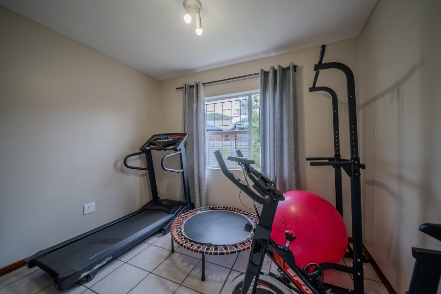 To Let 4 Bedroom Property for Rent in Moreleta Park Gauteng