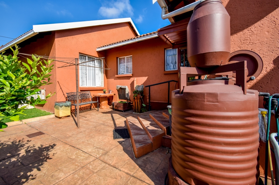 3 Bedroom Property for Sale in Moreleta Park Gauteng