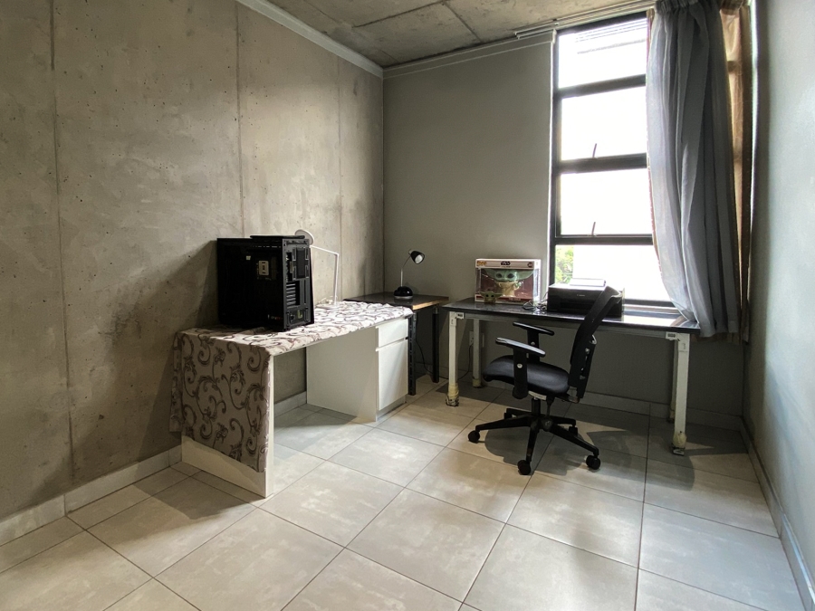 2 Bedroom Property for Sale in Brooklyn Gauteng