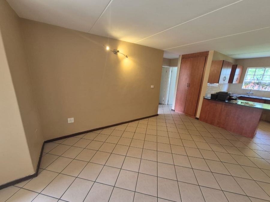 To Let 2 Bedroom Property for Rent in Erasmuskloof Gauteng