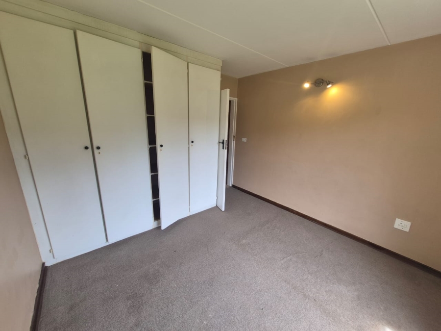 To Let 2 Bedroom Property for Rent in Erasmuskloof Gauteng