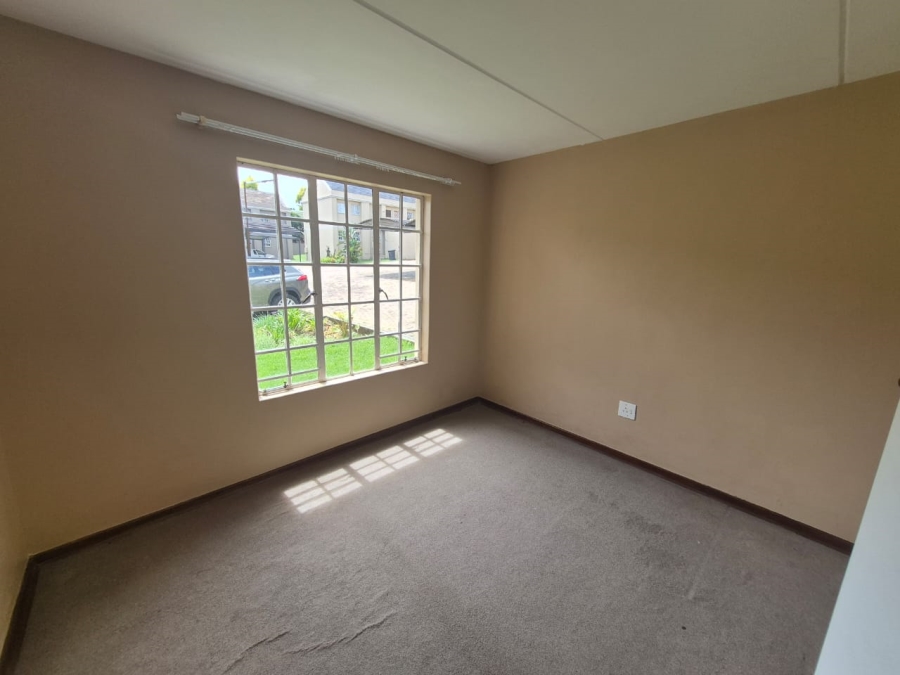To Let 2 Bedroom Property for Rent in Erasmuskloof Gauteng