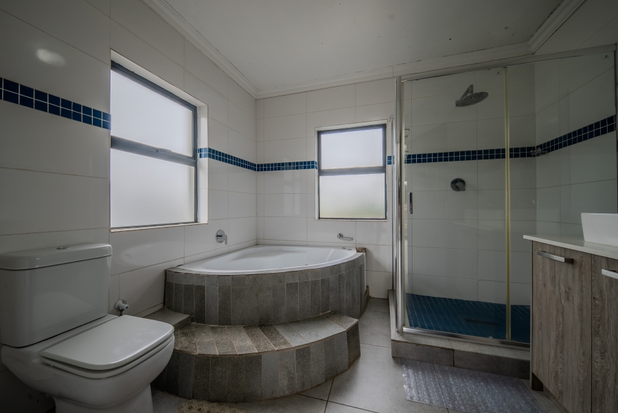 3 Bedroom Property for Sale in Lynnwood Gauteng