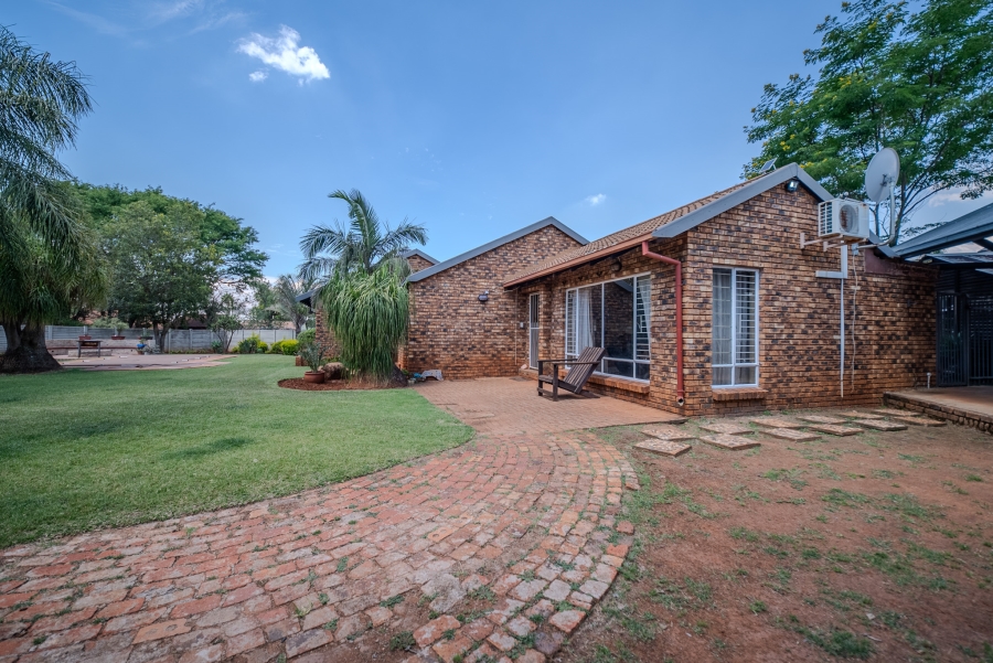 3 Bedroom Property for Sale in Doornpoort Gauteng