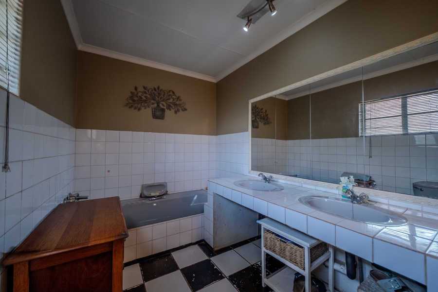 3 Bedroom Property for Sale in Doornpoort Gauteng