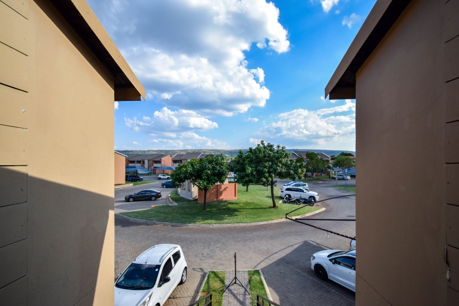 2 Bedroom Property for Sale in Montana Tuine Gauteng